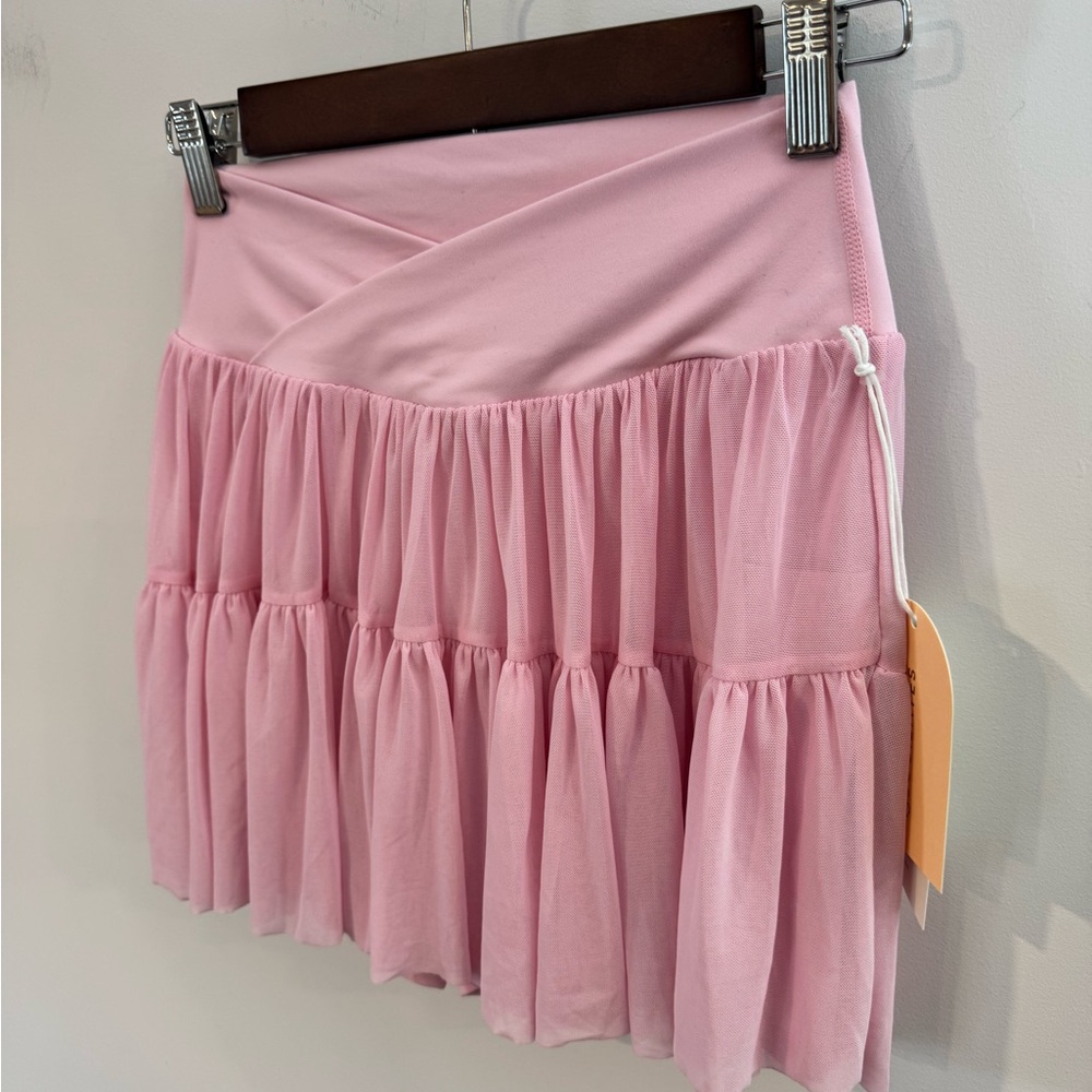 Blogilates Women's Ballerina Skort, Light Pink, NWT - Picture 5 of 11